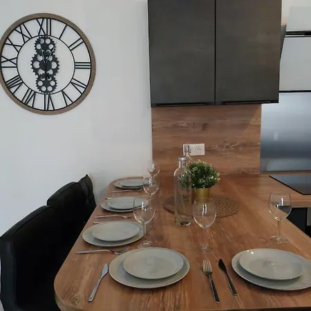 Elegance Et Charme Aux Portes De Paris Apartment Saint-Ouen (Seine-Saint-Denis)